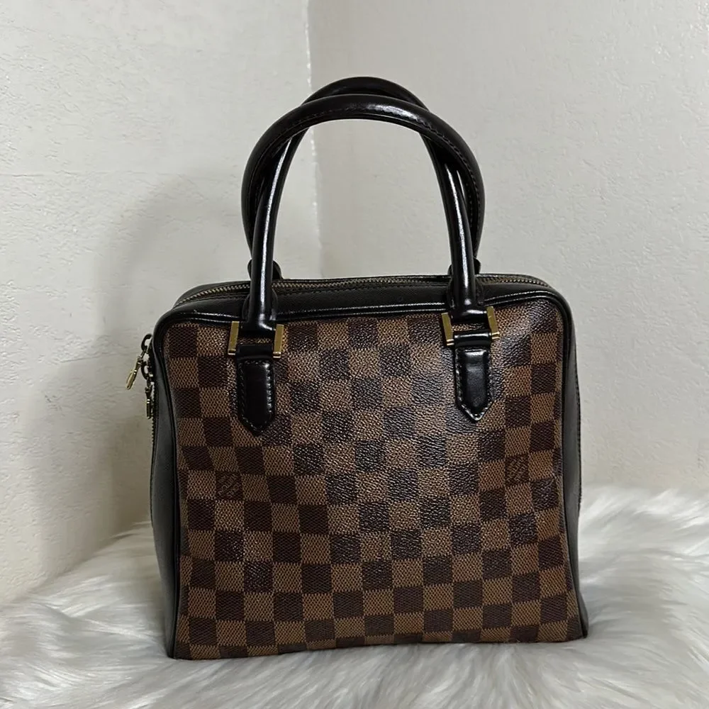 💯 Authentic Damier Louis Vuitton Brera 🍀